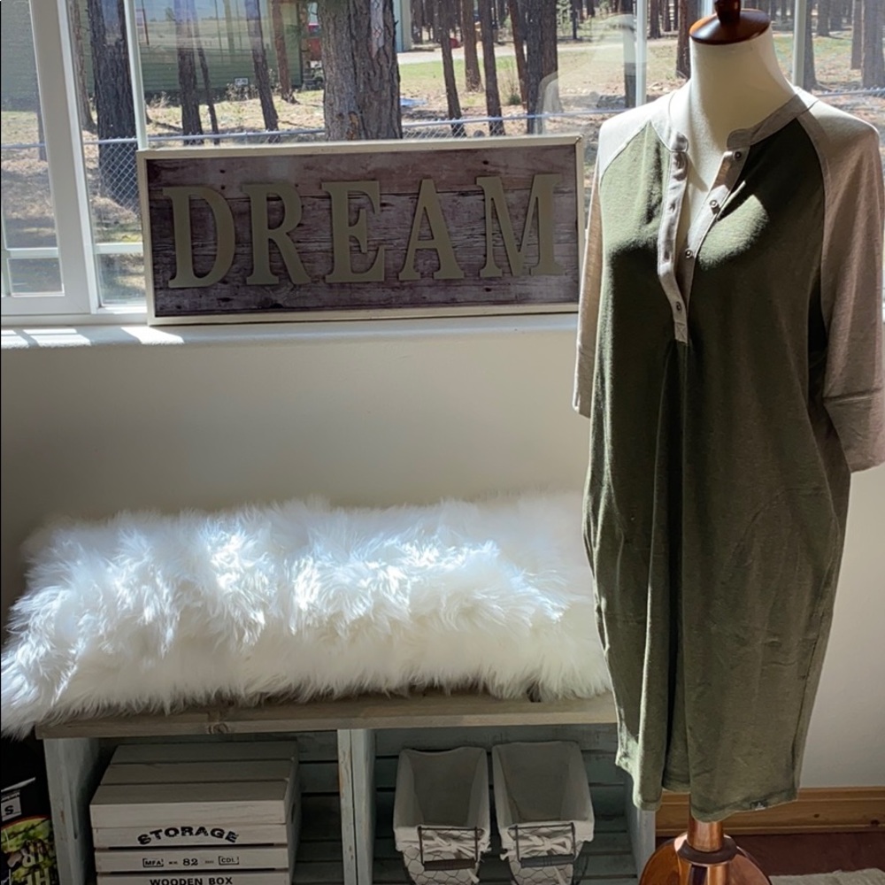 Prana women's dress.
